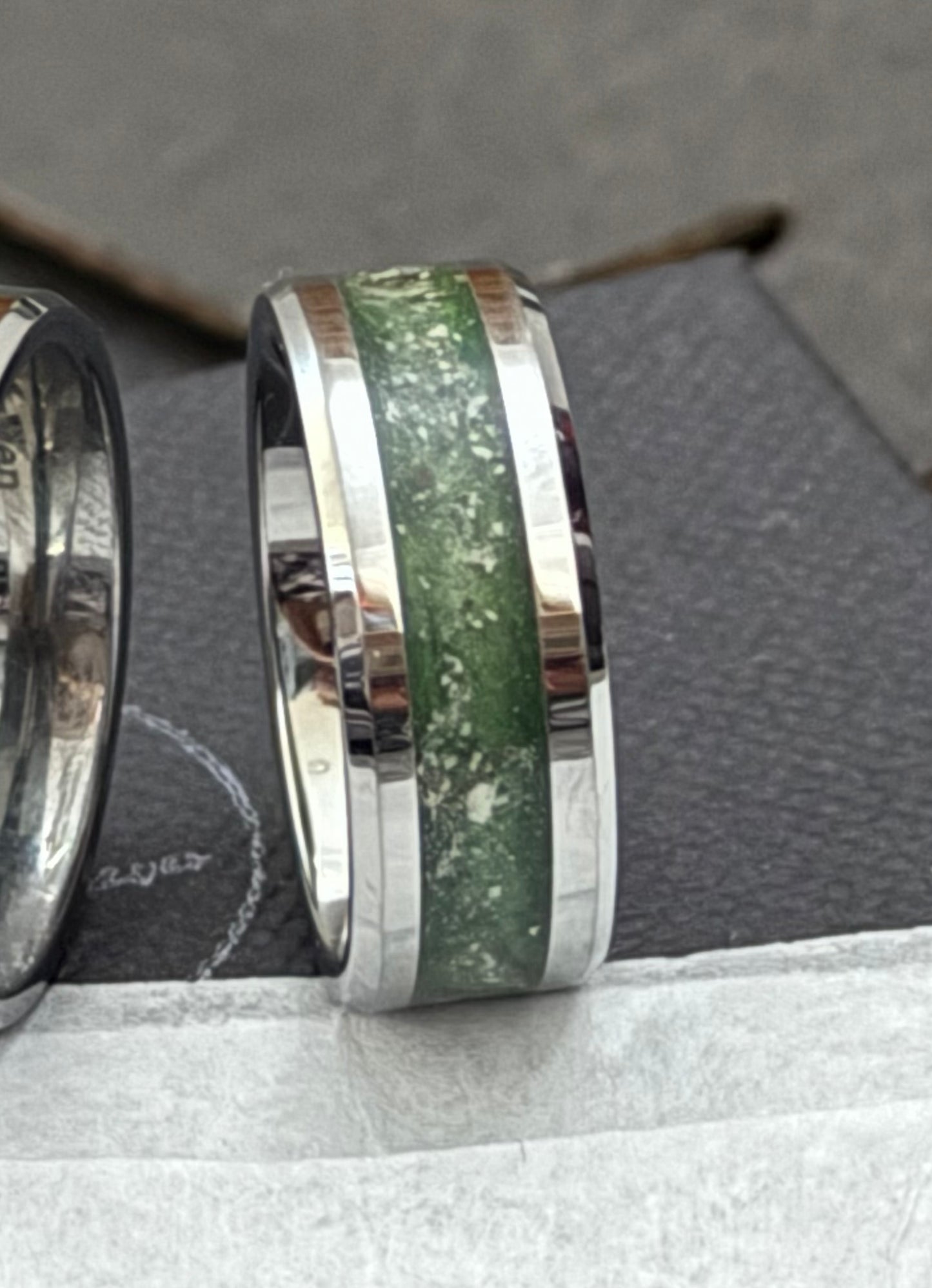 8mm Cremation Inlay Titanium Thick Band Ring